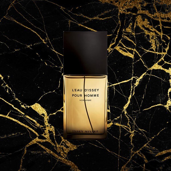 Issey miyake noir hot sale